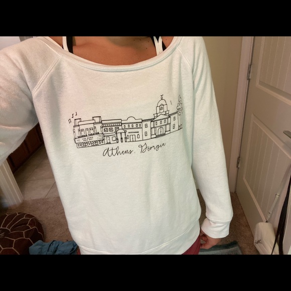 Athens Crew Neck - Picture 2 of 3